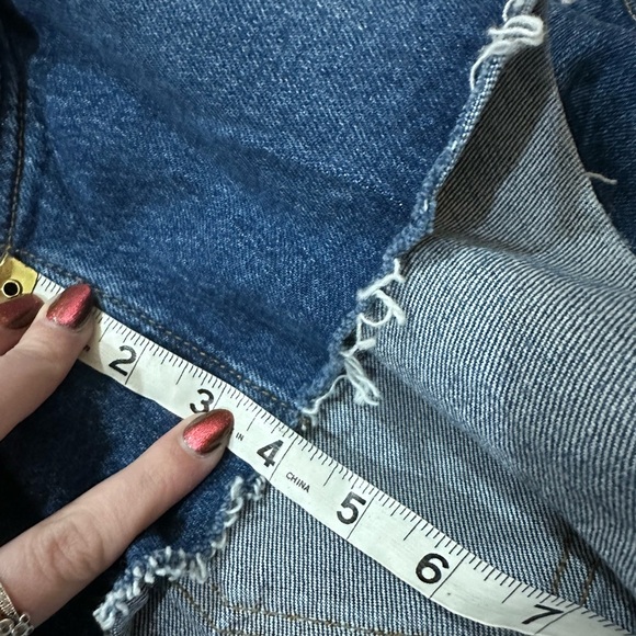 NWT Abercrombie & Fitch The 4” Mom Short High rise shorts size 16 and 18 - Picture 8 of 16